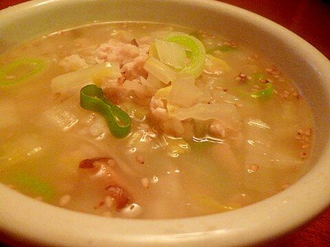 生姜でぽかぽか☆白菜と鶏ひき肉の中華風ぞうすい